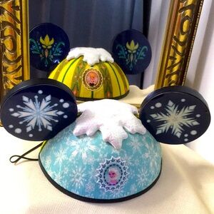 💐 Disney Parks Frozen ‘Ears’ Hat Two Sided Anna & Elsa